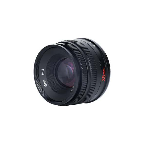 35mm f1.4 APS-C Lens